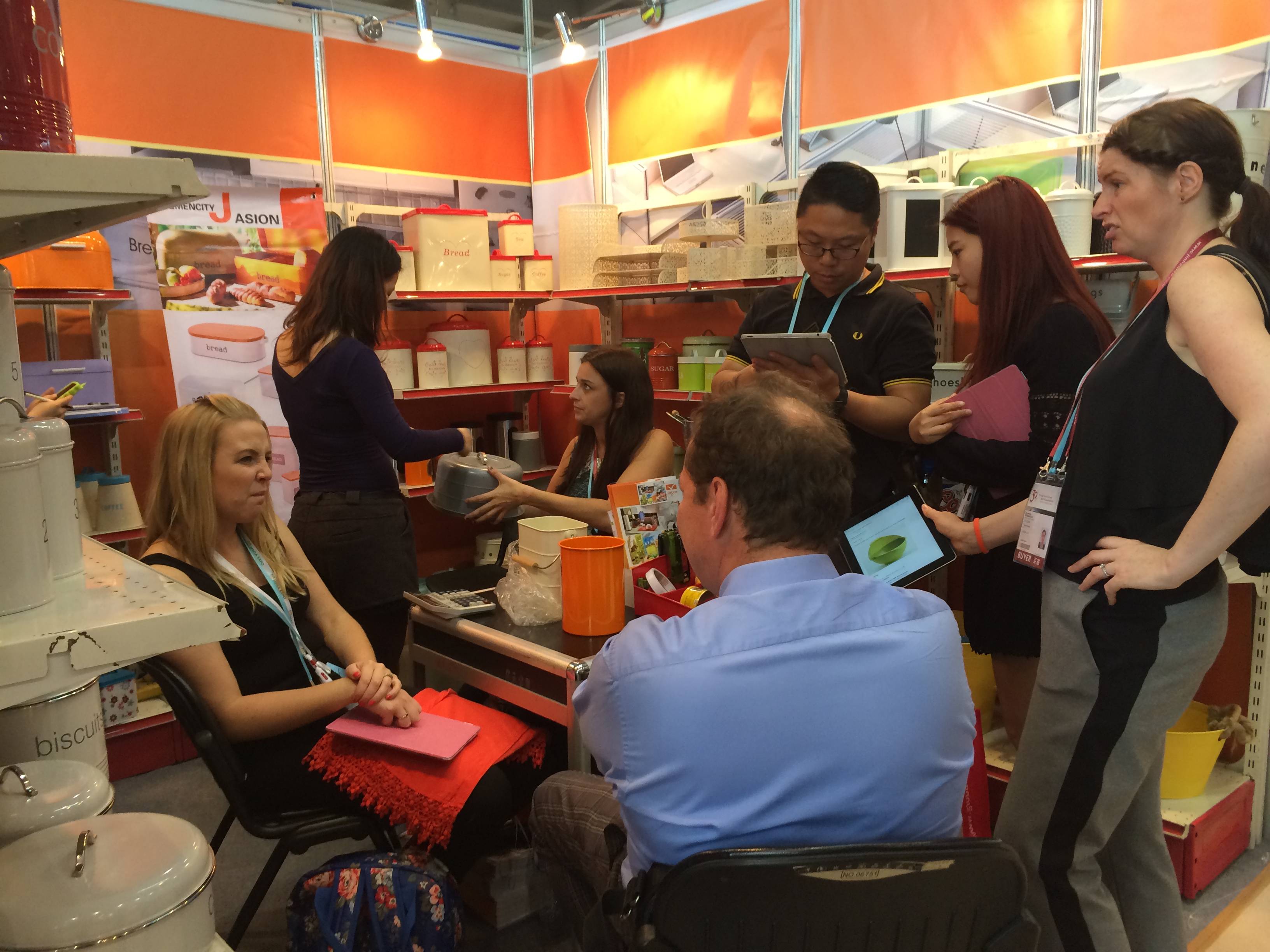Jasion houseware team in fair
